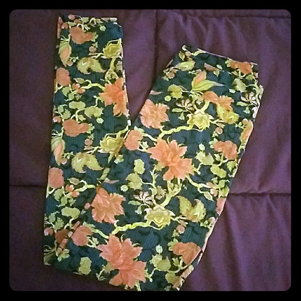 Beautiful lularoe leggings